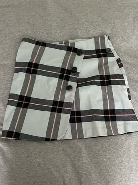 Urban mini skirt size small